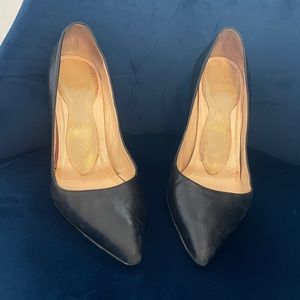 Christian Louboutin Pigalle Size 36